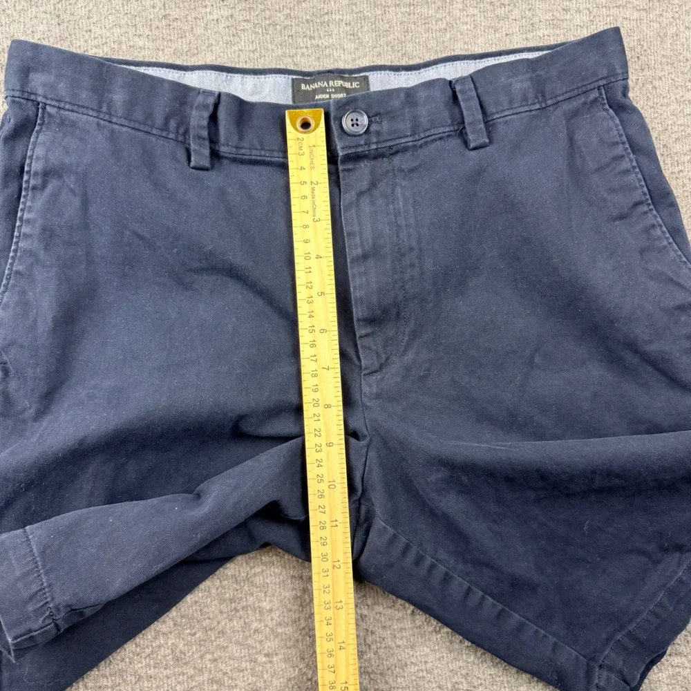 Banana Republic Aiden Short Mens 34 Navy Blue Chino Cotton Stretch Casual Summer